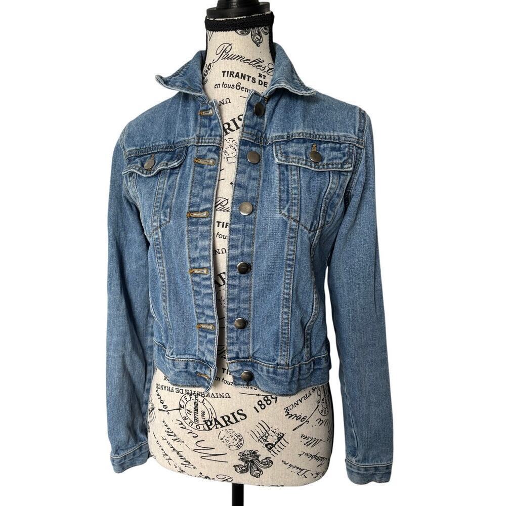 Boohoo cropped denim jacket